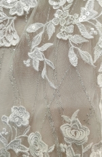 Mermaid Plunge V-neck Sequined Floral Lace Appliqued Tulle Wedding Dress - LV-M2001